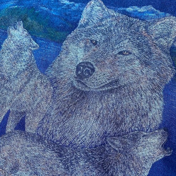 ❗️SOLD❗️FieldMaster Wolf Crewneck Sweater - Picture 3 of 5